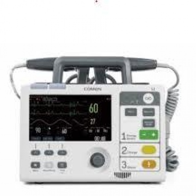 DEFİBRİLTAÖR CİHAZLARI